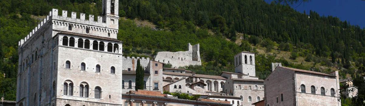 Immagine panoramica del centro di Gubbio