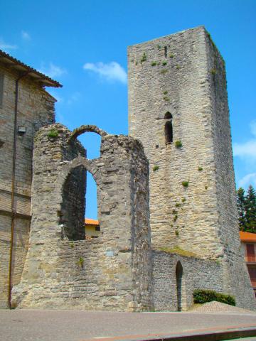 Immagine della Rocca Longobarda di Pietralunga