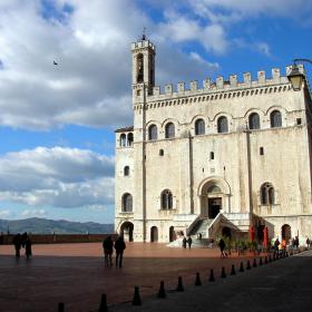 Immagine del Palazzo dei Consoli di Gubbio