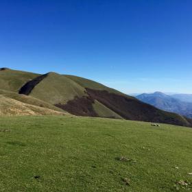 Immagine del panorama dalla cima di Monte Nerone